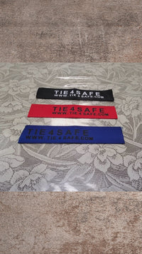 Load and play video in Gallery viewer, USA Heavy Duty Axle Straps w/ Delta D Rings (Blue Sleeves)
